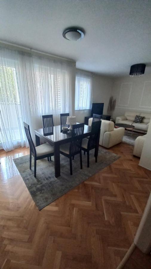 Urban Apartments モスタル エクステリア 写真